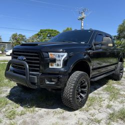 2016 Ford F150 XLT Sport SuperCrew Lifted 