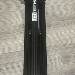 SLIK 1000 Made in Japan 5114 Tripod with Easy Release Post Tension Adjustable