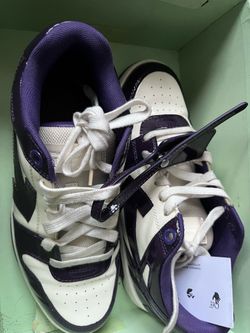 Off-white (out-the-office)