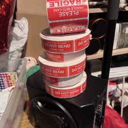 Rolls of Fragile & Do Not Bend Shipping Labels