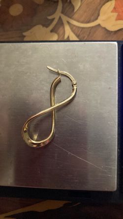 Italy 14k scrap yellow gold erring GCJ