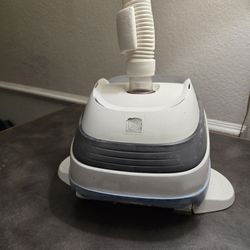 Hayward Pool Vac XL V-Flex