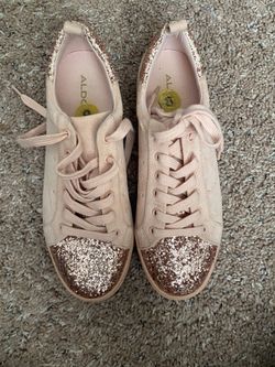 Brand New Glittery Aldo Women’s Shoe