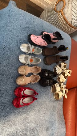 Little girl’s toddler shoes