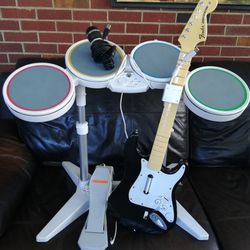 Wii Rockband Set-Drum With Foot Panel, Guitar And Microphone