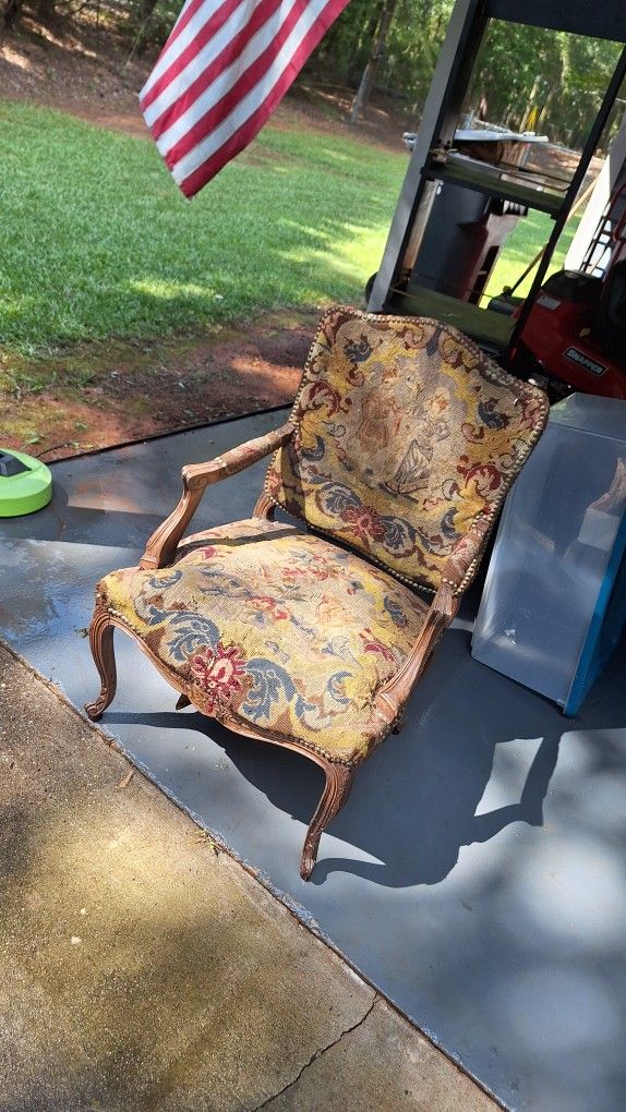 Vintage Furniture 1(contact info removed) Victorion Chair St.