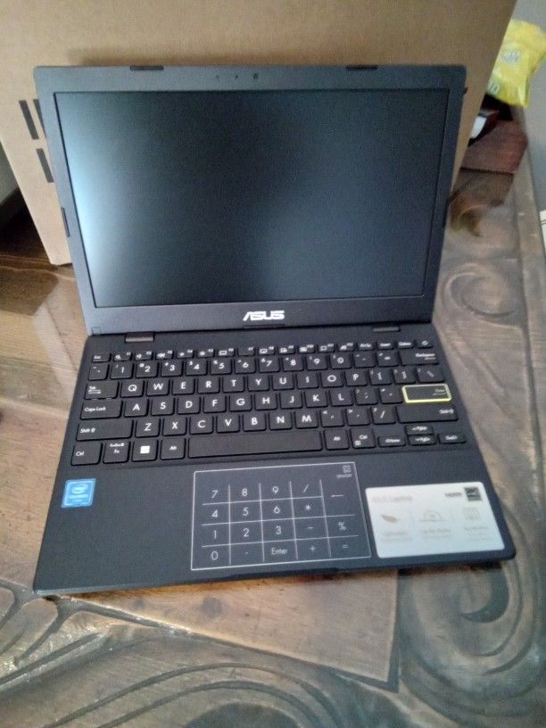 Dell Notebook Great Condition