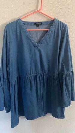 Women’s size 18/20 top Lane Bryant