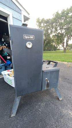 Dyna-Glo Charcoal Smoker