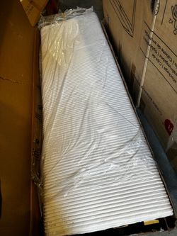 Cream queen bedframe