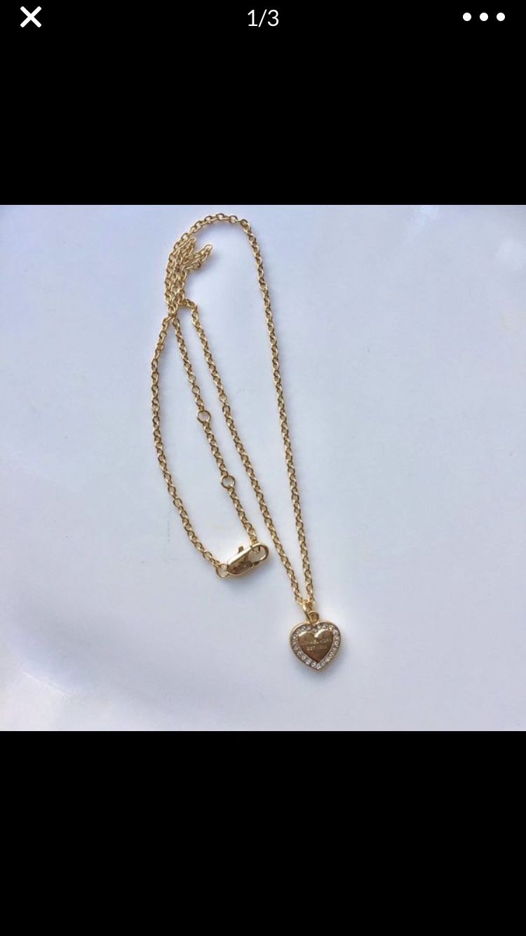 Mk Michael kors gold tone heart necklace chain pendant