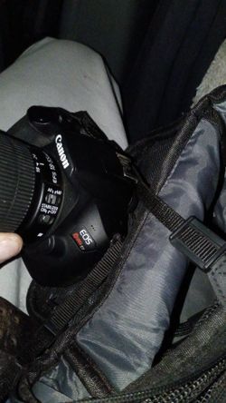 Canon EOS Rebel T7