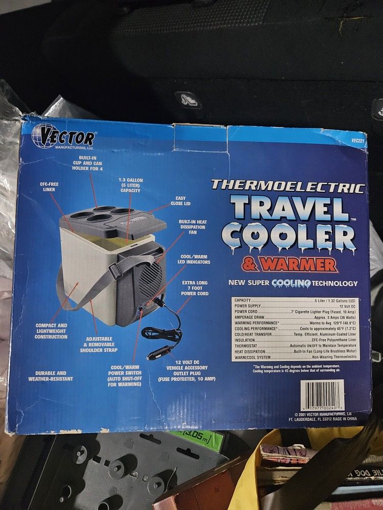 Vector Travel Cooler/warmer 12volt