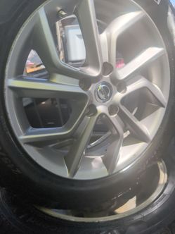 17 inch Nissan Sentra Altima (contact info removed) tires like 90 percent 2 Yokohama 2 pirellis