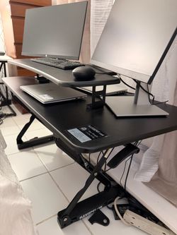 Computer riser for desk or floor….delivery available