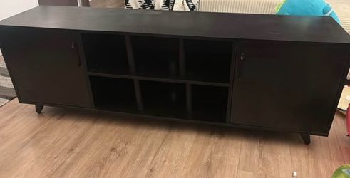 Entertainment furniture