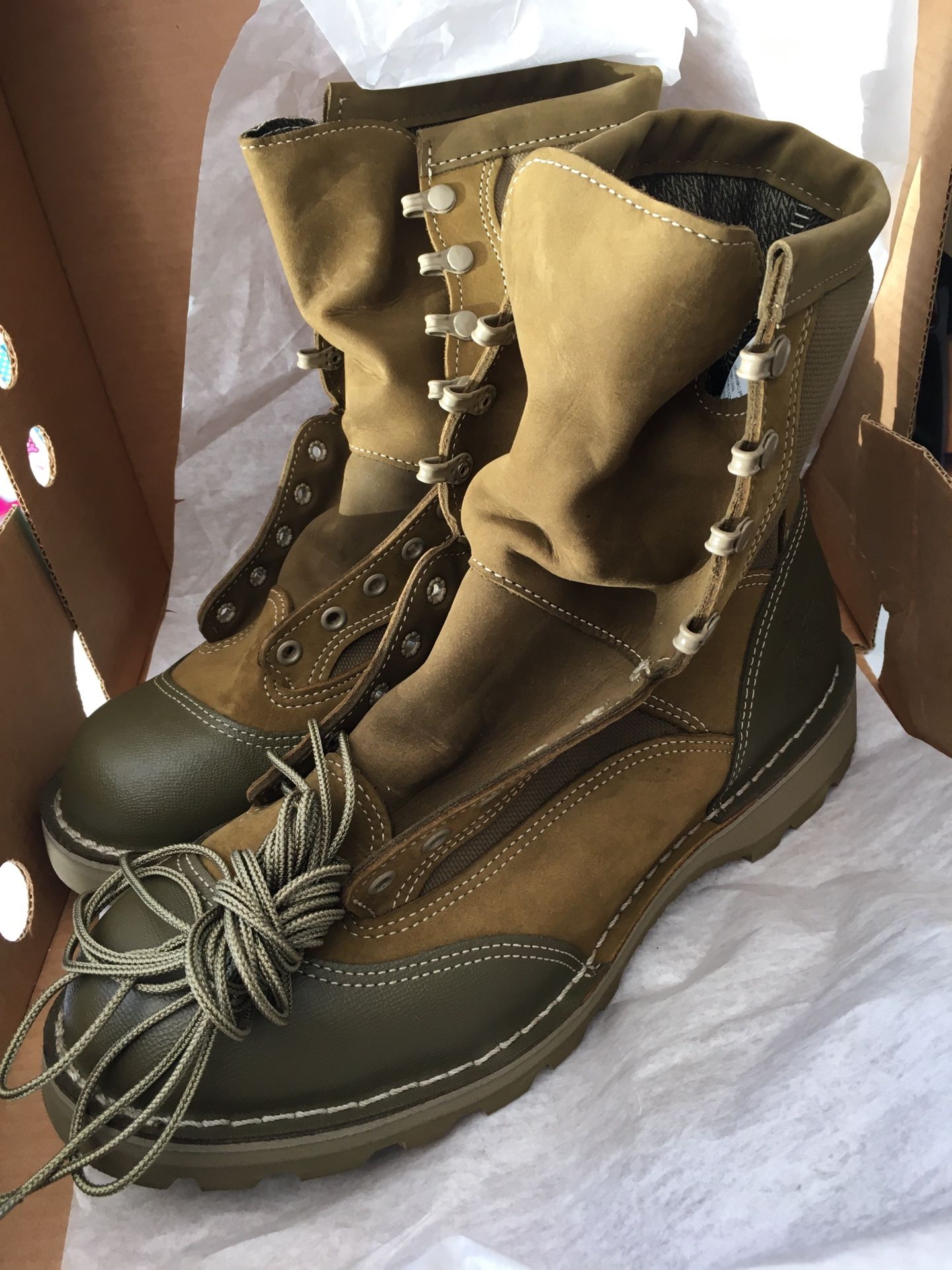 New In Box Danner® 15660X USMC RAT Temperate Military Boots Size 11 Wide
