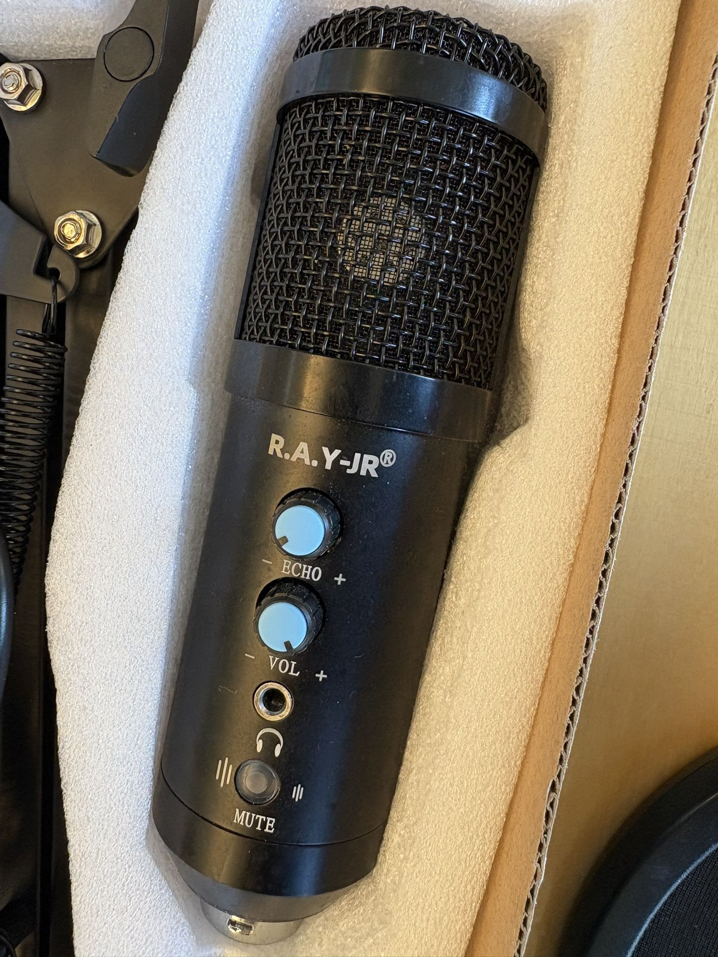 Condenser Microphone