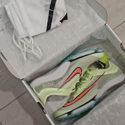 Nike Zoom victory Track spikes Volt size 9 Mens - NEW