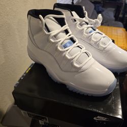 Jordan 11 Legend Blue