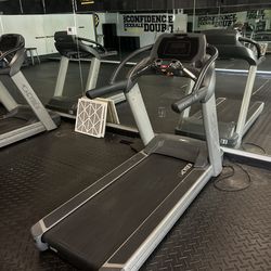 CYBEX -770t TREADMILLS w LED CONSOLE