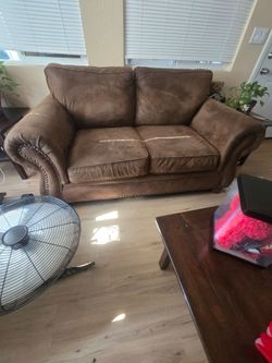 Free love seat