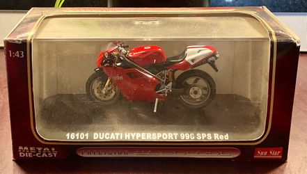 Collectible motorcycle model 16101 DUCATI HYPERSPORT 996 SPS Red