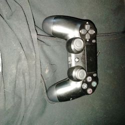 PS4 Controller 