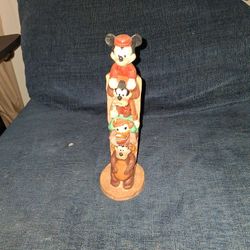 Mickey Statue 