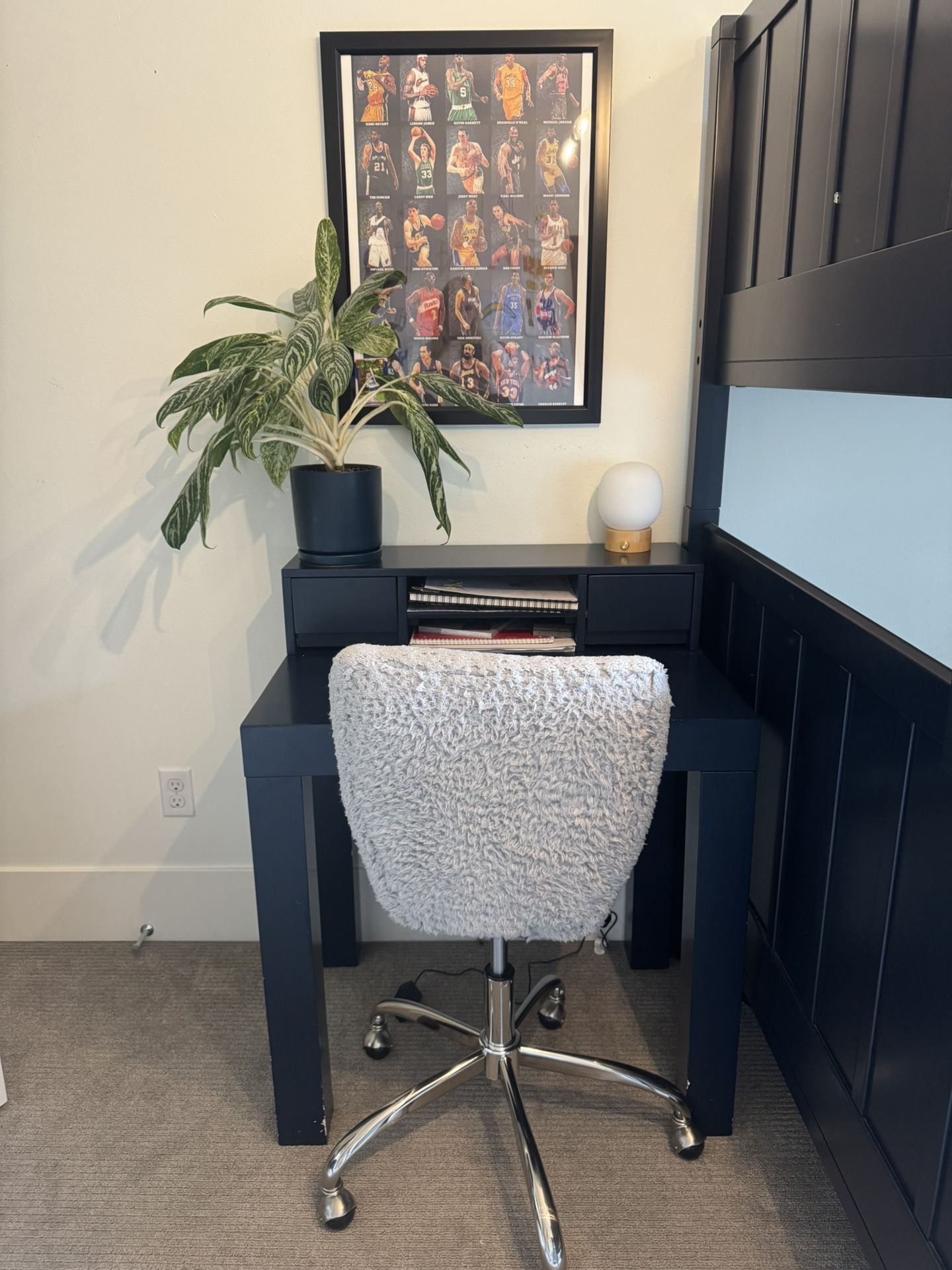 Pottery Barn Desk With Storage Hutch And Chair