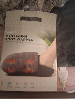 Mailing massaging foot wear