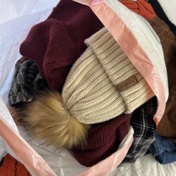 Fall Winter Womens Teen Clothing Lot Jeans Sweaters Flannels