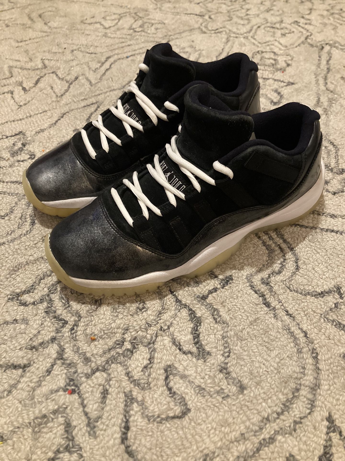 Jordan 11 Baron Size 6.5y