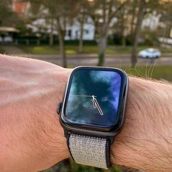 APPLE WATCH SERIES 6 40MM UNLOCKED 