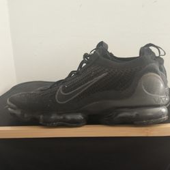 Nike Vapormax 2021 Triple Black Size 10 Men