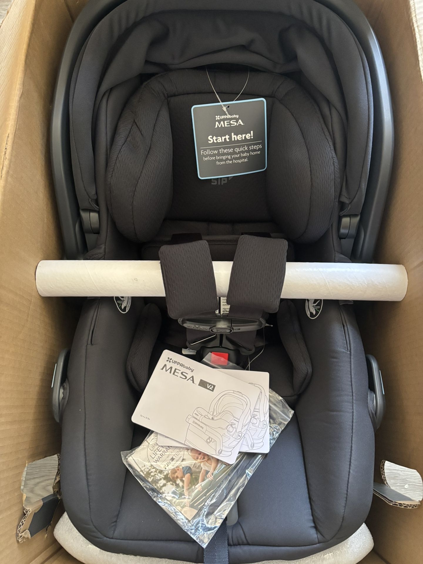 NEW! Uppababy Mesa V2 Infant Car Seats