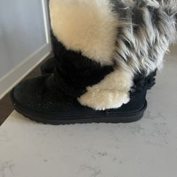 Ugg  Short patchwork Boots Size 3