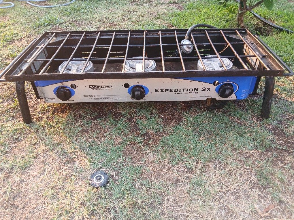 Camp Chef Expedition 3x 3 Burner Range