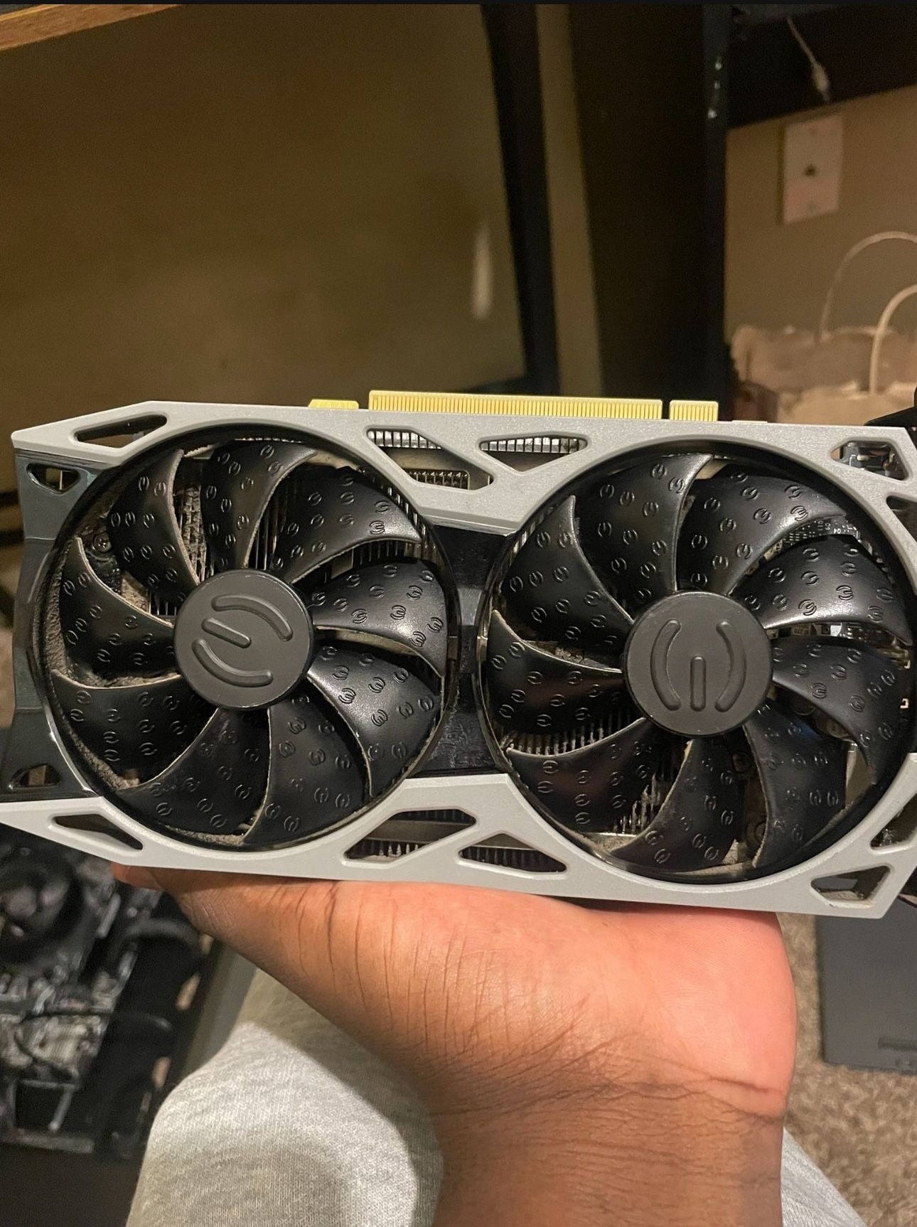 GTX 1660 TI 3VGA