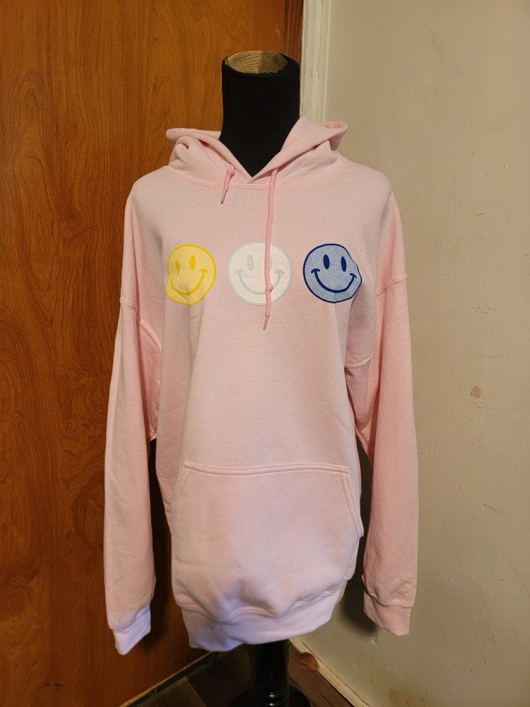 Brand New Happy Face Pink Smiley Gildan Hoodie Sweatshirt Size Large