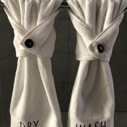 Wash Wash Bathroom Hand Towels Set Of Two