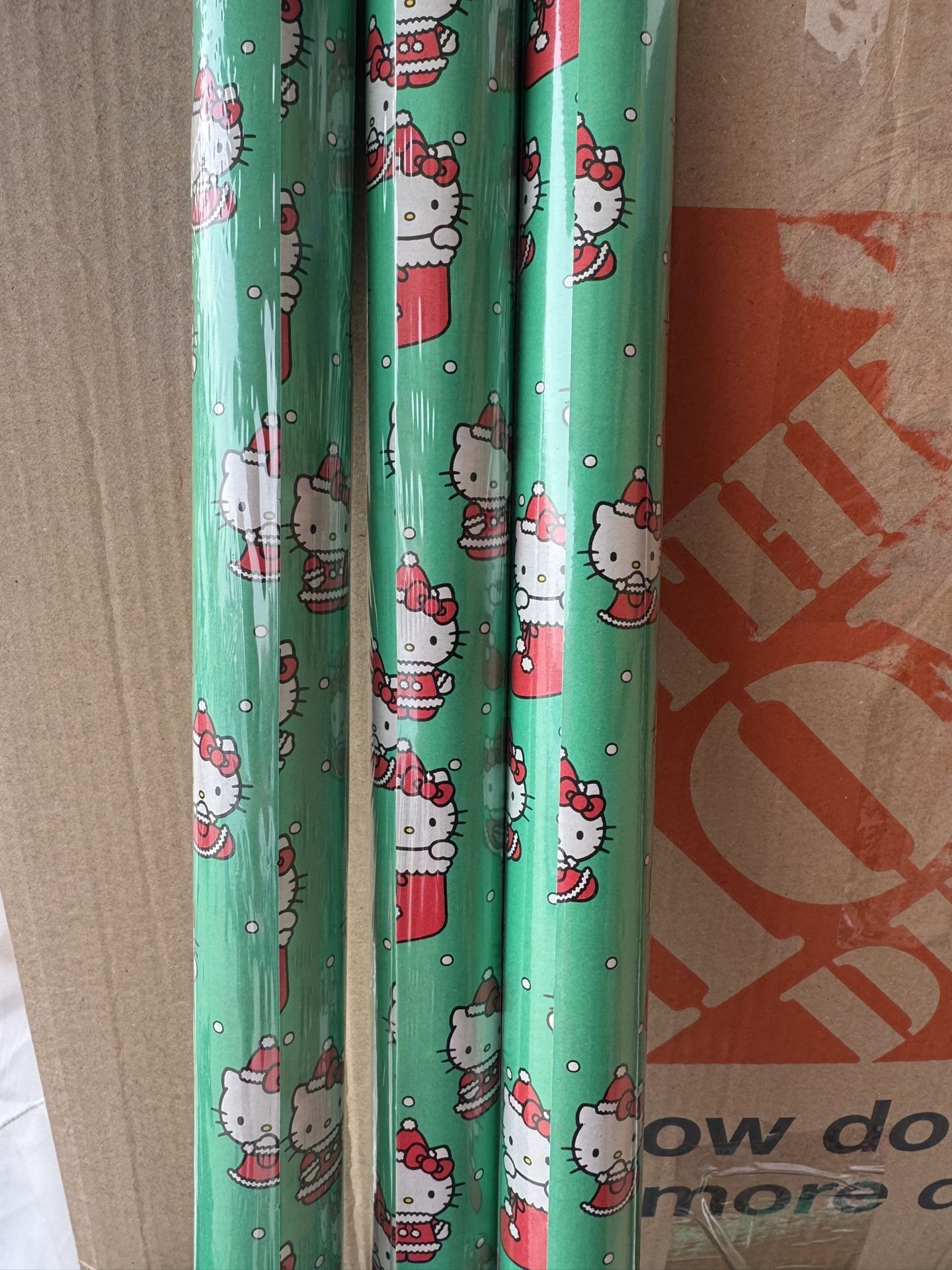 Sanrio Hello Kitty Wrapping Paper