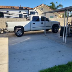 GMC SIERRA 2004 2500 4X4