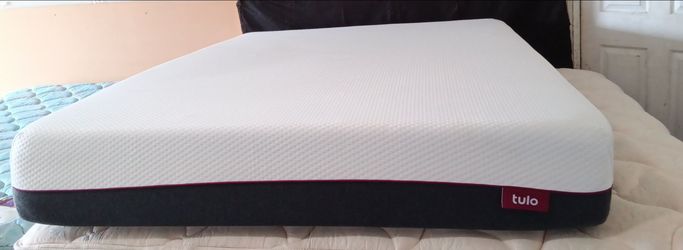 Queen Size Mattress (Colchón Queen Size)