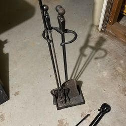 Free Fire Poker Set