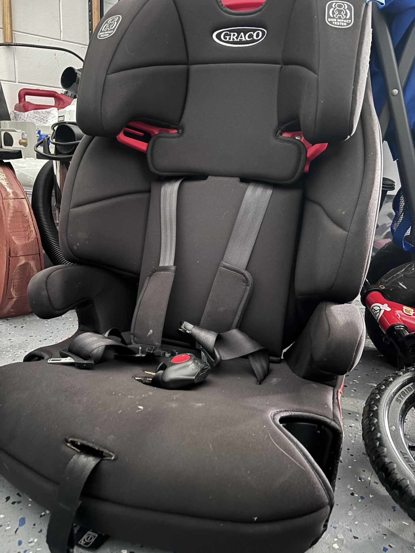 3-in-1 Harness Booster Seat