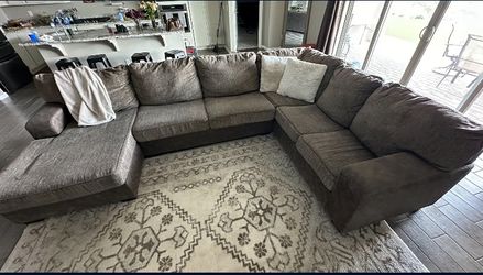 Ashley Furniture 3 Piece Sectional