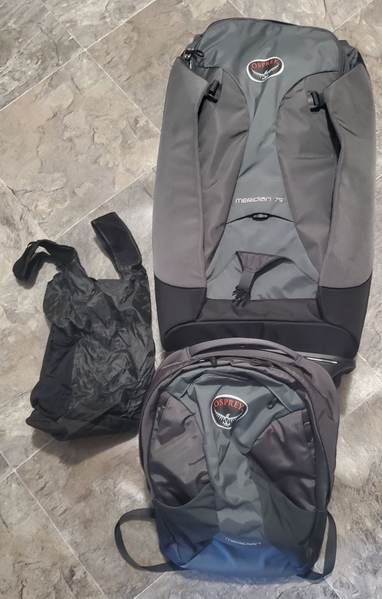 Osprey Meridian 75L Wheeled Luggage, Osprey day backpack, water proof bag