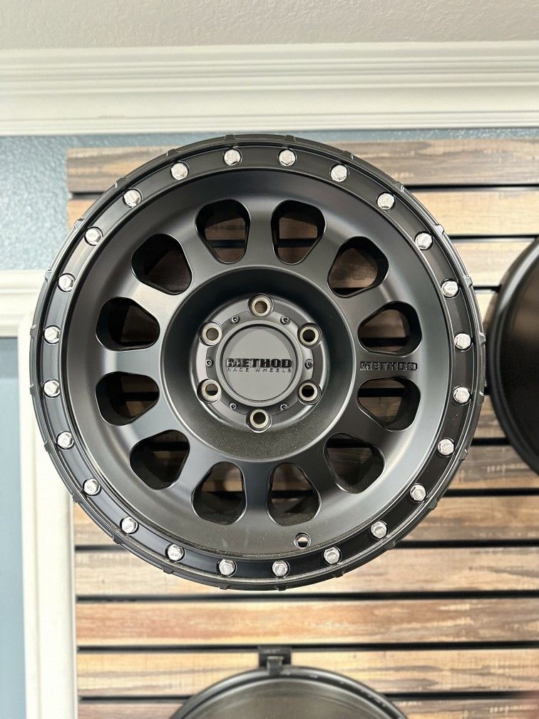 New Method Wheels 17inch 6x139 MR315