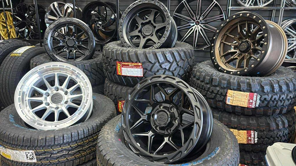 17's Mojave Lock Off-road 6x135 6x139 Available 